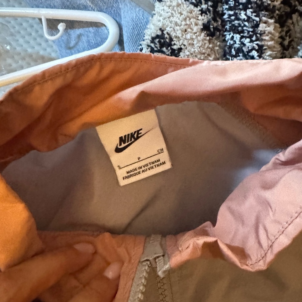 NIKE cropped jacket